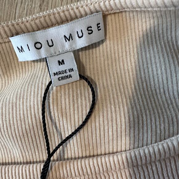 Miou Muse Ribbed Flutter Sleeve Top Blouse M - Picture 2 of 7